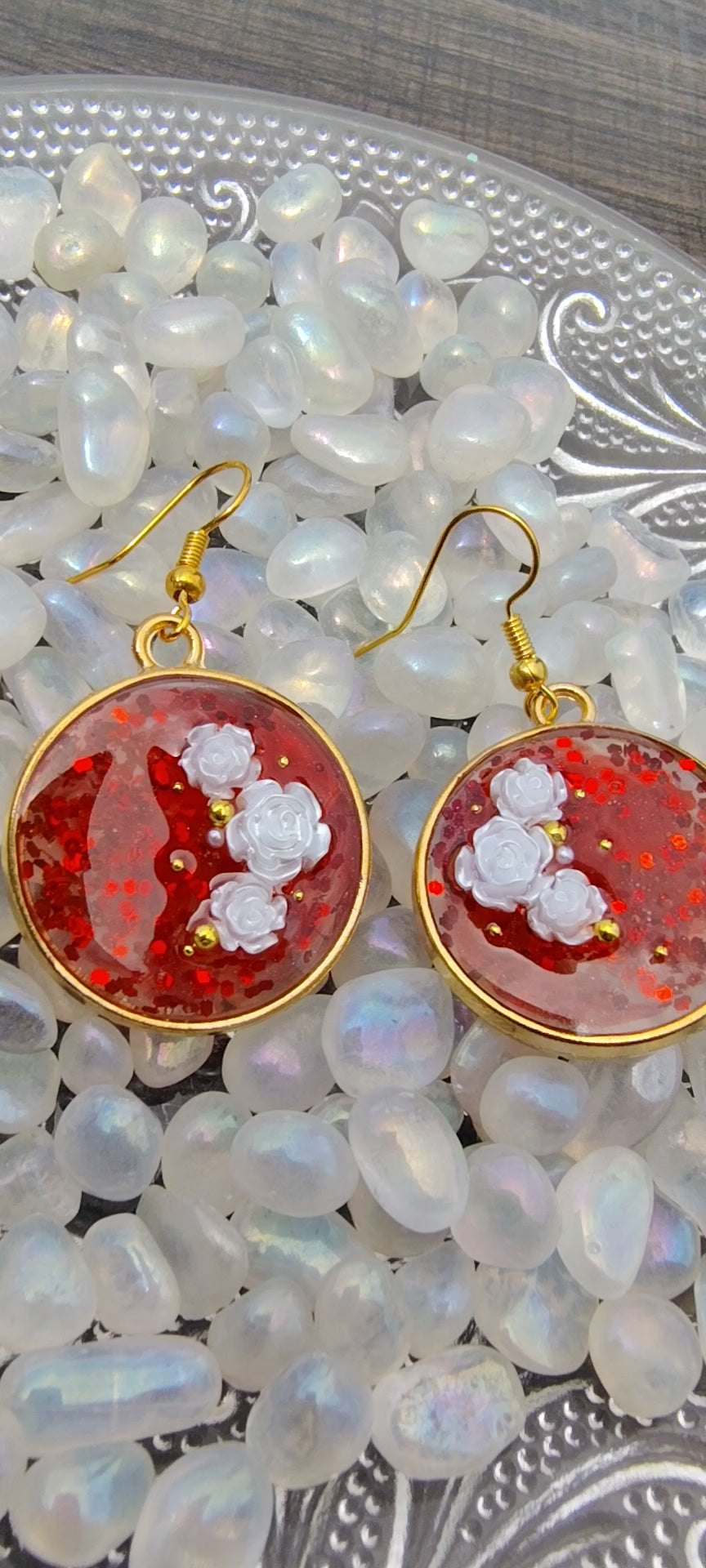 Be My Valentine Earrings / Gold Circle