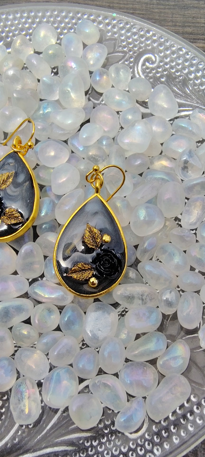Royale Earrings / Gold Teardrop
