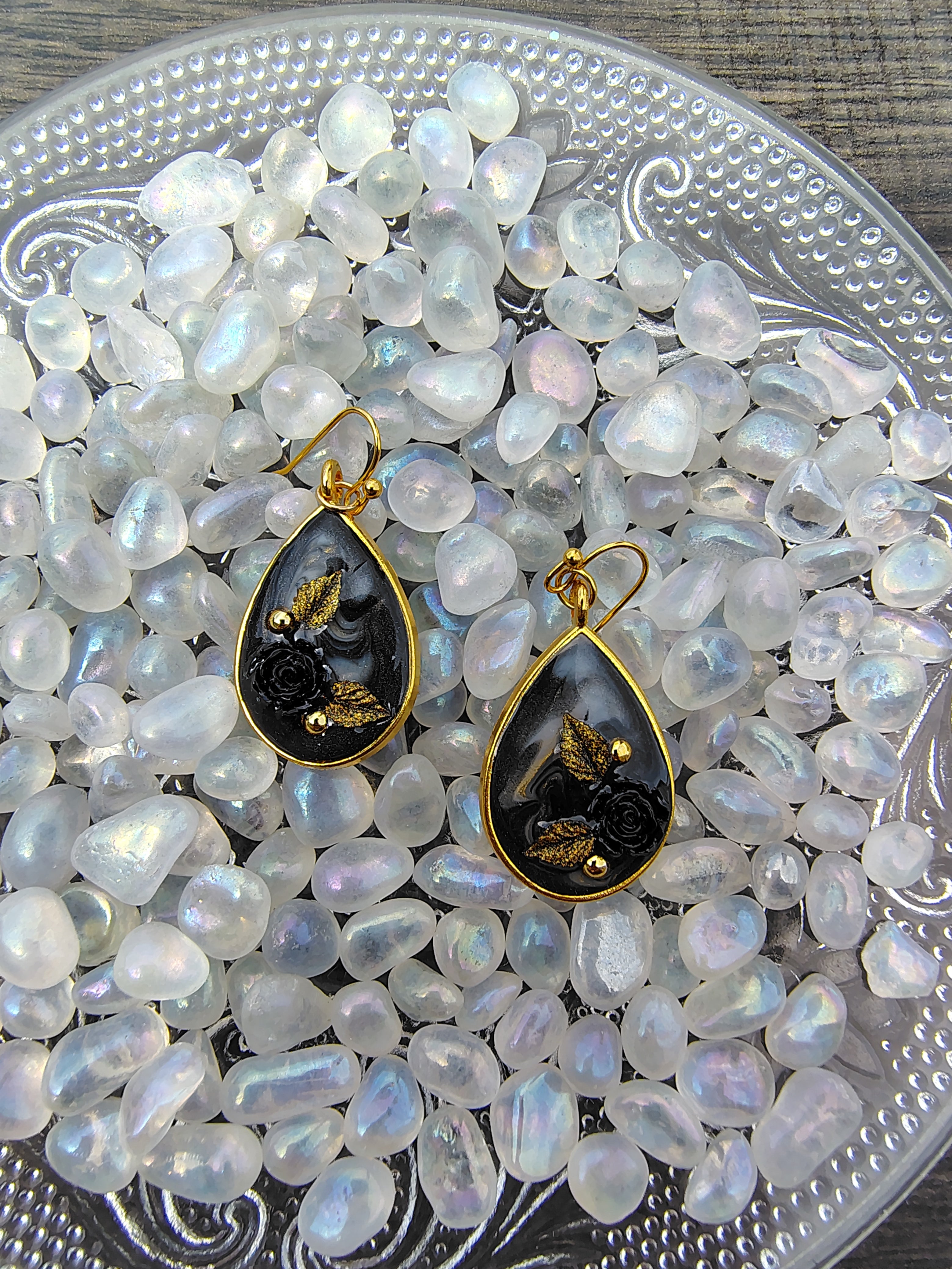 Royale Earrings / Gold Teardrop