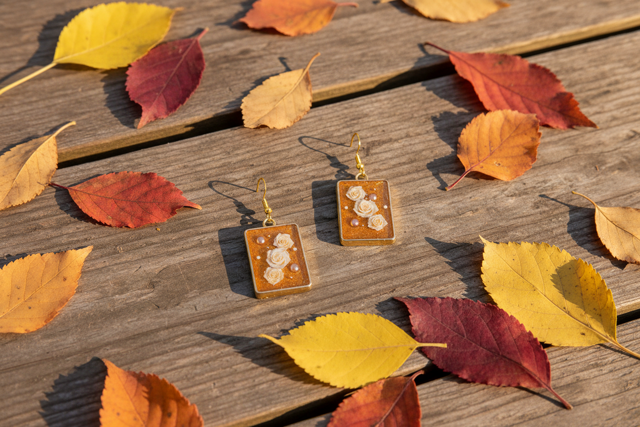 Pumpkin Spice Earrings / Gold Square